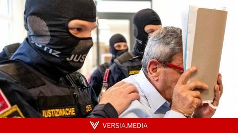 Austrian court convicts 2 former Syrian officials of abuse