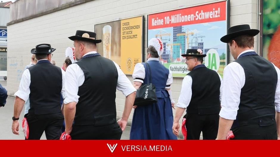 Swiss voters reject population cap proposal — World News | Versia.media