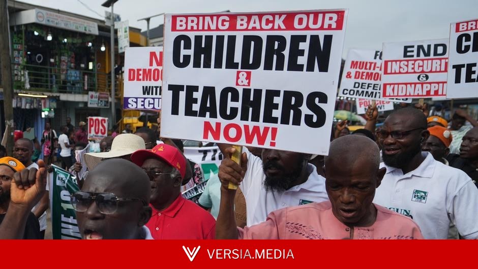 Nigerian military rescues 46 abducted school children