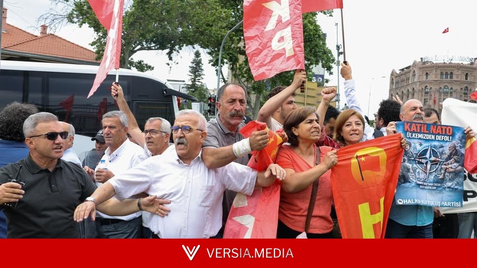 Turkey steps up arrests ahead of NATO summit